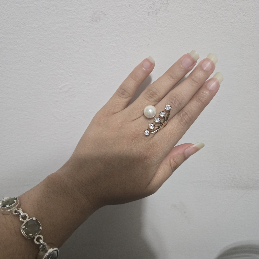 Elegant Faux Pearl and Crystal Ring